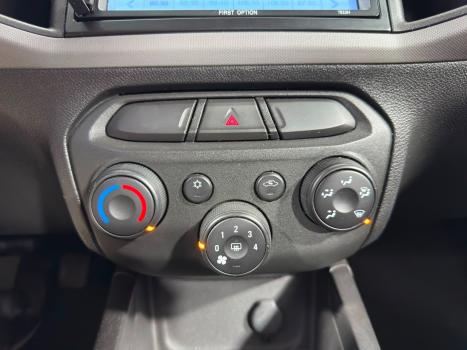 CHEVROLET Onix Hatch 1.0 4P FLEX LS, Foto 12