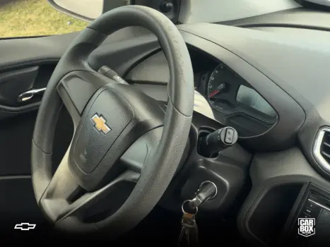 CHEVROLET Onix Hatch 1.4 4P FLEX LT, Foto 9