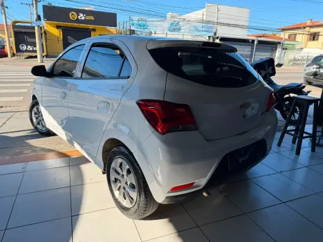 CHEVROLET Onix Hatch 1.0 4P FLEX LT, Foto 6