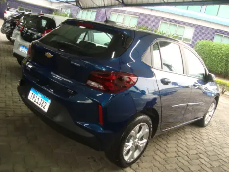 CHEVROLET Onix Hatch 1.0 12V 4P FLEX LTZ TURBO, Foto 2