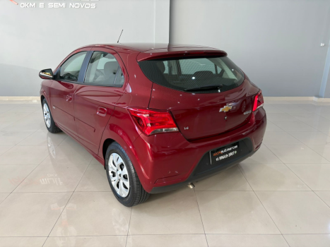 CHEVROLET Onix Hatch 1.4 4P FLEX LT, Foto 8