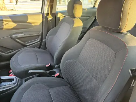 CHEVROLET Onix Hatch 1.0 12V 4P FLEX LT, Foto 6