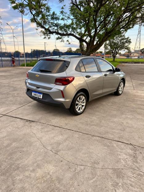 CHEVROLET Onix Hatch 1.0 12V 4P FLEX TURBO AUTOMÁTICO, Foto 3