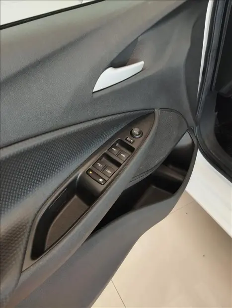 CHEVROLET Onix Sedan 1.0 12V 4P FLEX LT PLUS TURBO, Foto 11