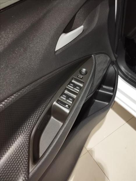 CHEVROLET Onix Sedan 1.0 12V 4P FLEX LT PLUS TURBO, Foto 7