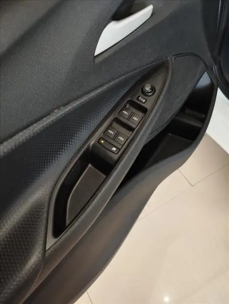 CHEVROLET Onix Sedan 1.0 12V 4P FLEX LT PLUS TURBO, Foto 9