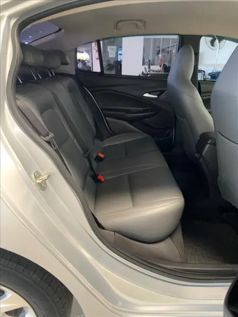 CHEVROLET Onix Sedan 1.0 12V 4P FLEX LT PLUS TURBO AUTOMTICO, Foto 18