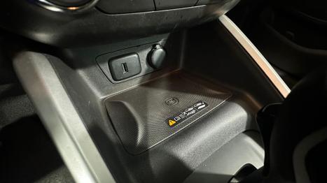 CHEVROLET Onix Sedan 1.0 12V 4P FLEX PREMIER 2 TURBO AUTOM�TICO, Foto 13