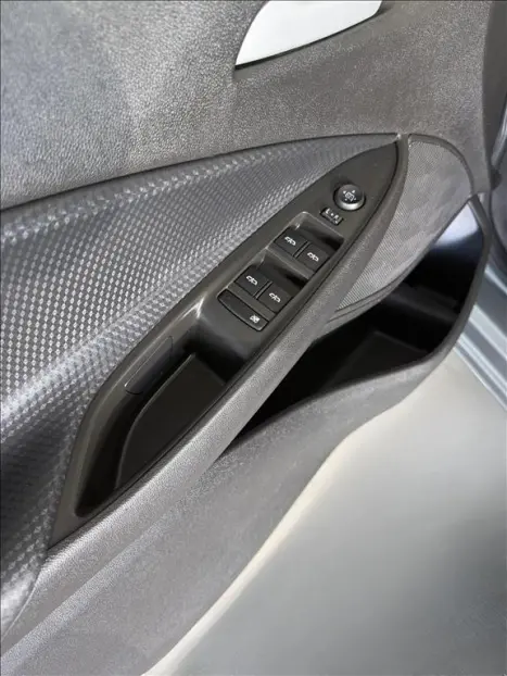 CHEVROLET Onix Sedan 1.0 12V 4P FLEX LT PLUS TURBO, Foto 8