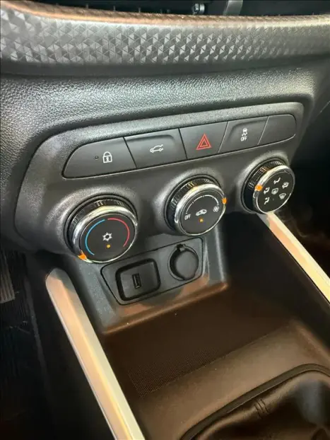 CHEVROLET Onix Sedan 1.0 12V 4P FLEX LT PLUS TURBO, Foto 13