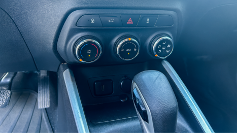 CHEVROLET Onix Sedan 1.0 12V 4P FLEX LT PLUS TURBO AUTOM�TICO, Foto 7