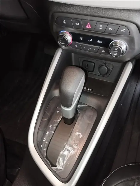 CHEVROLET Onix Sedan 1.0 12V 4P FLEX PREMIER PLUS TURBO AUTOM�TICO, Foto 11