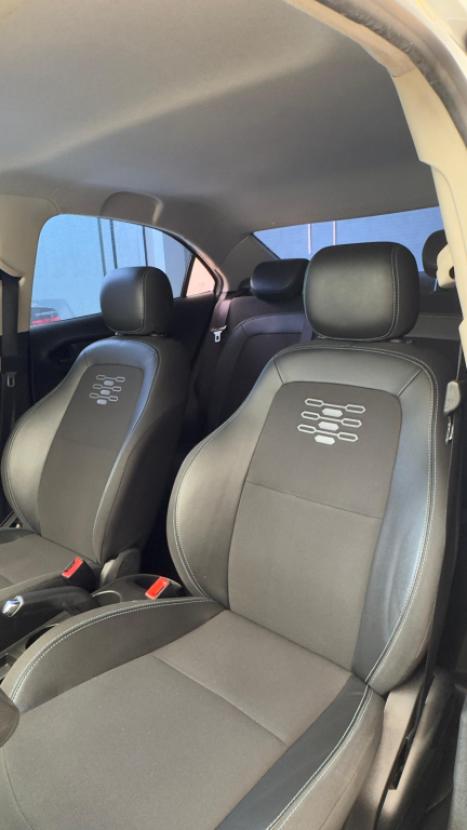 CHEVROLET Onix Sedan 1.0 4P FLEX JOY BLACK PLUS, Foto 8