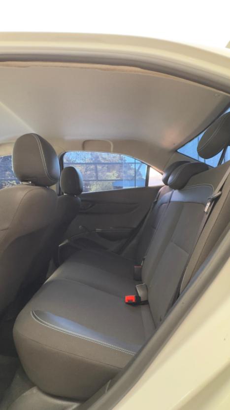 CHEVROLET Onix Sedan 1.0 4P FLEX JOY BLACK PLUS, Foto 9
