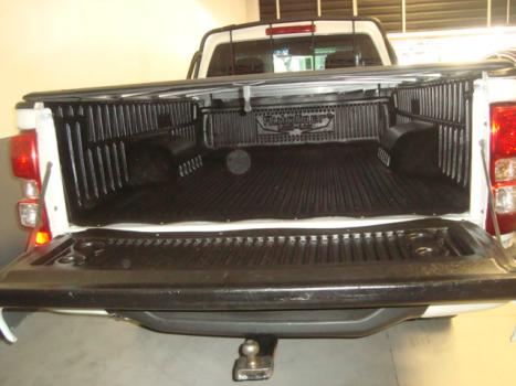 CHEVROLET S10 2.4 LT CABINE SIMPLES FLEX, Foto 4 CHEVROLET S10 2.4 LT CABINE SIMPLES FLEX, Foto 4