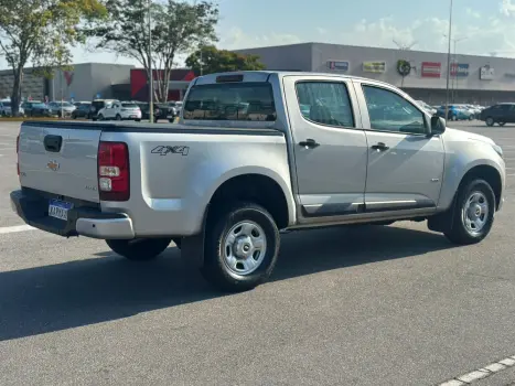 CHEVROLET S10 2.8 16V LS CABINE DUPLA 4X4 TURBO DIESEL, Foto 4