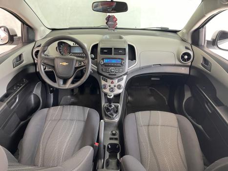 CHEVROLET Sonic Hatch 1.6 16V 4P LT FLEX, Foto 9