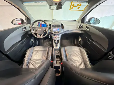 CHEVROLET Sonic Hatch 1.6 16V 4P LTZ EFFECT FLEX AUTOM�TICO, Foto 9