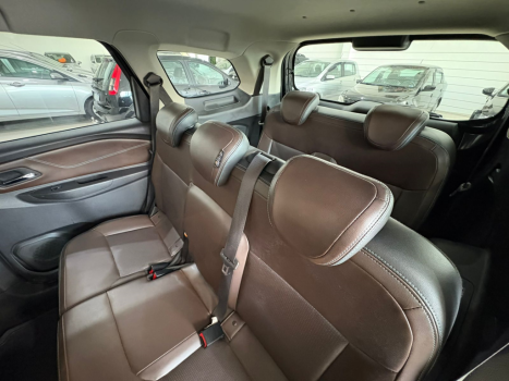 CHEVROLET Spin 1.8 4P FLEX PREMIER 7 LUGARES AUTOMTICO, Foto 16