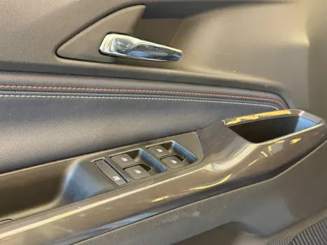 CHEVROLET Spin 1.8 4P FLEX PREMIER 7 LUGARES AUTOM�TICO, Foto 14