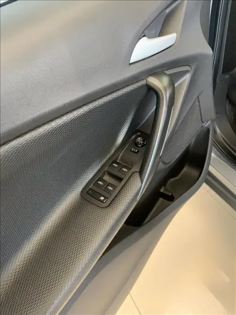 CHEVROLET Tracker 1.0 12V 4P FLEX TURBO LT AUTOMTICO, Foto 9