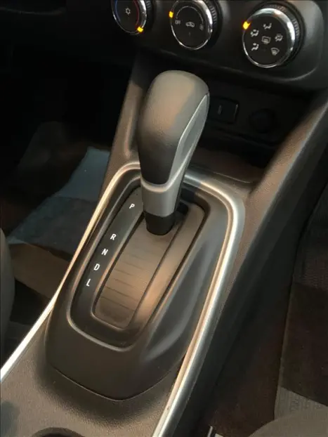 CHEVROLET Tracker 1.0 12V 4P FLEX TURBO AUTOMTICO, Foto 12