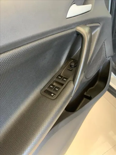 CHEVROLET Tracker 1.0 12V 4P FLEX TURBO AUTOMTICO, Foto 8