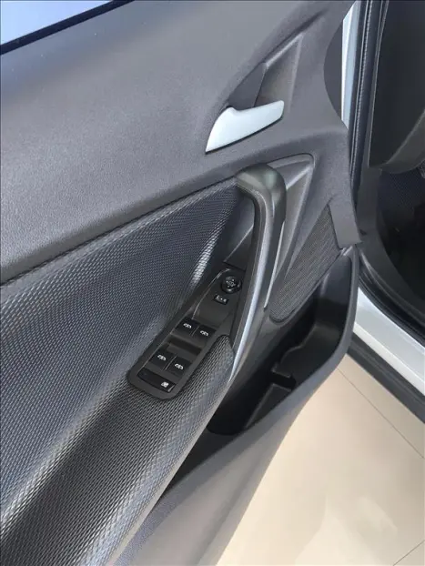 CHEVROLET Tracker 1.0 12V 4P FLEX TURBO LT AUTOMTICO, Foto 9