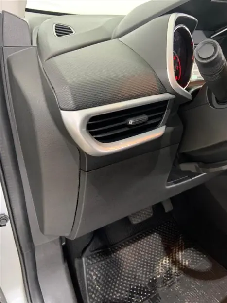 CHEVROLET Tracker 1.0 12V 4P FLEX TURBO LT AUTOM�TICO, Foto 11