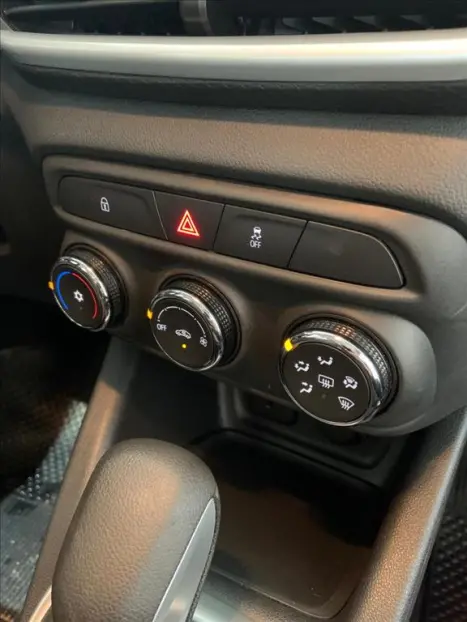 CHEVROLET Tracker 1.0 12V 4P FLEX TURBO LT AUTOM�TICO, Foto 15