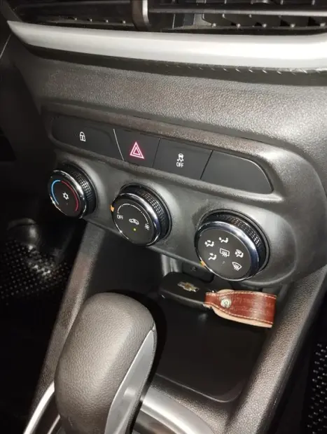 CHEVROLET Tracker 1.0 12V 4P FLEX TURBO AUTOM�TICO, Foto 15