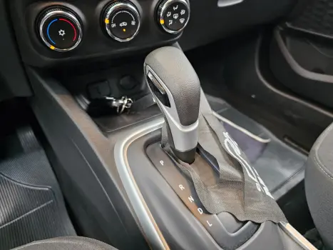 CHEVROLET Tracker 1.0 12V 4P FLEX TURBO LT AUTOM�TICO, Foto 4