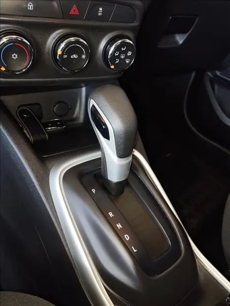 CHEVROLET Tracker 1.0 12V 4P FLEX TURBO AUTOM�TICO, Foto 13