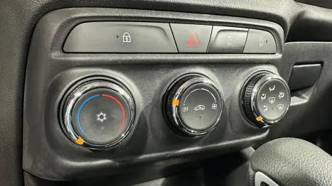 CHEVROLET Tracker 1.0 12V 4P FLEX TURBO AUTOM�TICO, Foto 12