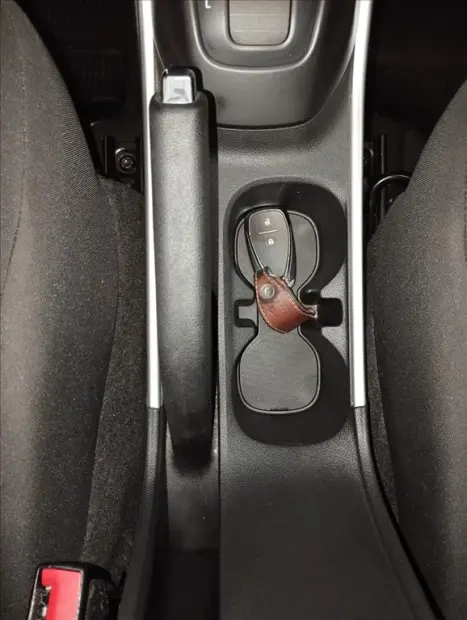 CHEVROLET Tracker 1.0 12V 4P FLEX TURBO AUTOM�TICO, Foto 16