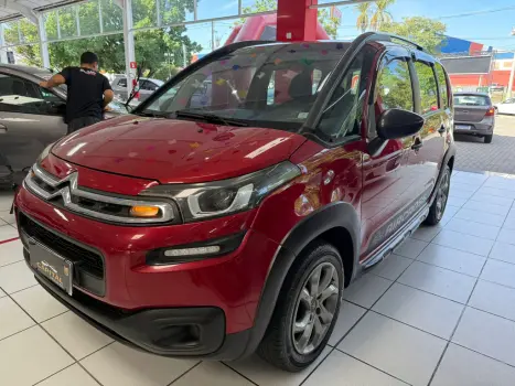 CITROEN Aircross 1.6 16V 4P LIVE FLEX AUTOMÁTICO, Foto 2 CITROEN Aircross 1.6 16V 4P LIVE FLEX AUTOMÁTICO, Foto 2