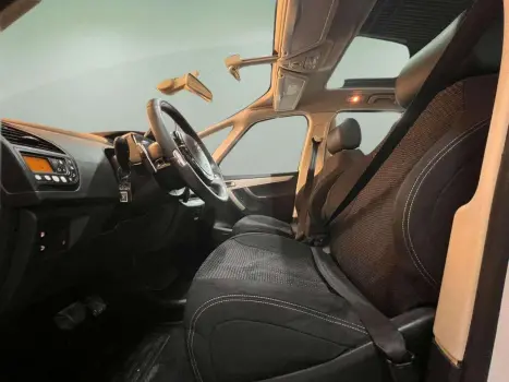 CITROEN C4 Grand Picasso 1.6 16V INTENSIVE TURBO AUTOM�TICO, Foto 14