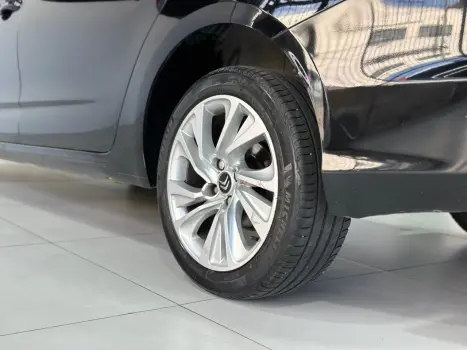 CITROEN C4 Sedan 1.6 16V 4P LOUNGE TENDANCE THP TURBO AUTOM�TICO, Foto 19