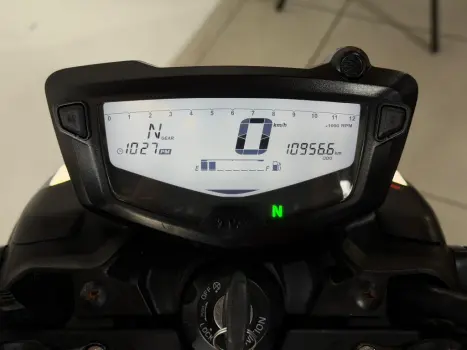 DAFRA Apache RTR 200 , Foto 13
