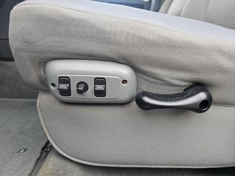 DODGE Ram 5.9 4P 24V I6 2500 SLT 4X4 CABINE DUPLA HAVE DUTY TURBO DIESEL AUTOMÁTICO, Foto 9 DODGE Ram 5.9 4P 24V I6 2500 SLT 4X4 CABINE DUPLA HAVE DUTY TURBO DIESEL AUTOMÁTICO, Foto 9