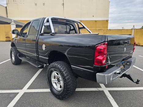 DODGE Ram 5.9 4P 24V I6 2500 SLT 4X4 CABINE DUPLA HAVE DUTY TURBO DIESEL AUTOMÁTICO, Foto 12 DODGE Ram 5.9 4P 24V I6 2500 SLT 4X4 CABINE DUPLA HAVE DUTY TURBO DIESEL AUTOMÁTICO, Foto 12