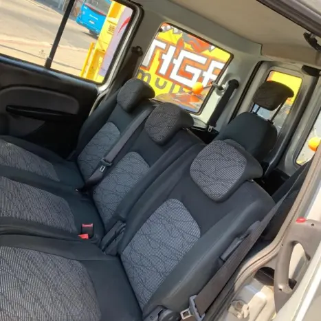 FIAT Doblo 1.8 16V 4P FLEX ESSENCE 7 LUGARES, Foto 10