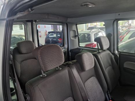 FIAT Doblo 1.8 16V 4P FLEX ADVENTURE 6 LUGARES, Foto 6