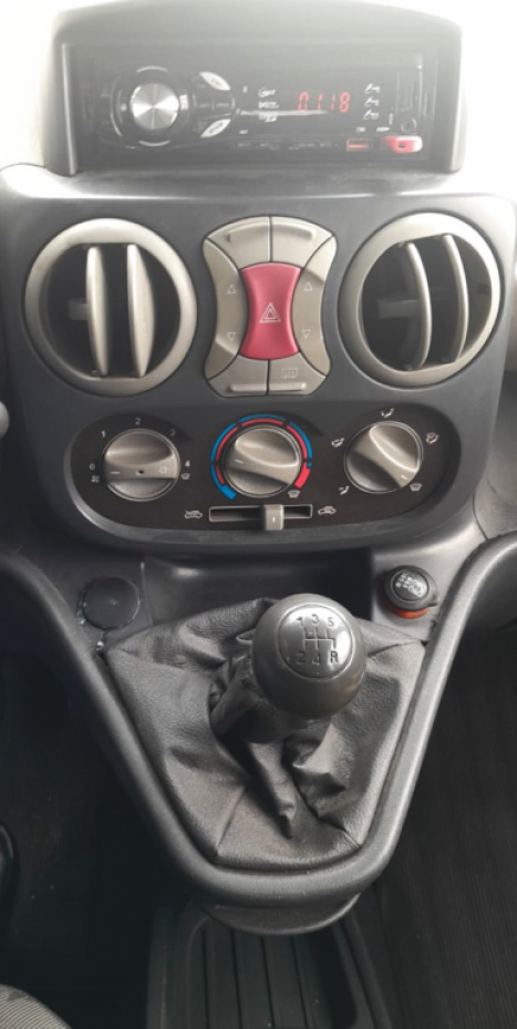 FIAT Doblo 1.8 4P HLX FLEX, Foto 9