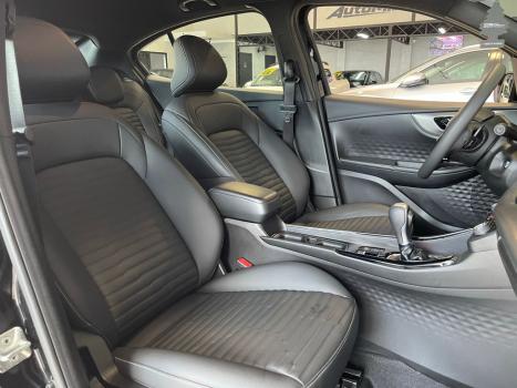 FIAT Fastback 1.3 16V 4P FLEX ABARTH TURBO 270 LIMITED EDITION AUTOM�TICO, Foto 10