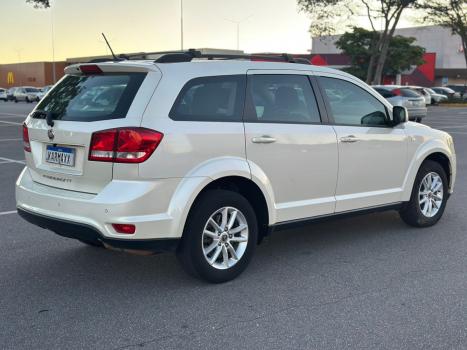 FIAT Freemont 2.4 16V 4P EMOCTION AUTOM�TICO, Foto 3