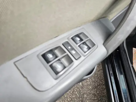 FIAT Grand Siena 1.6 16V 4P ESSENCE FLEX, Foto 10