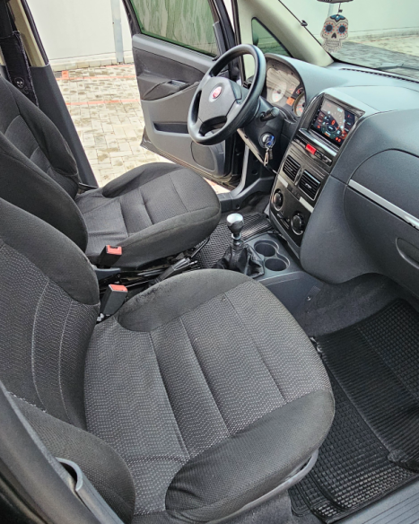 FIAT Idea 1.4 4P ELX FLEX, Foto 6