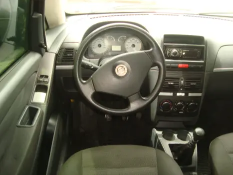 FIAT Idea 1.4 4P ELX FLEX, Foto 9
