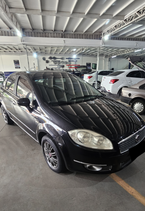 FIAT Linea 1.8 16V 4P FLEX LX, Foto 3